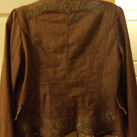 Jacket - Picture 4 of 6